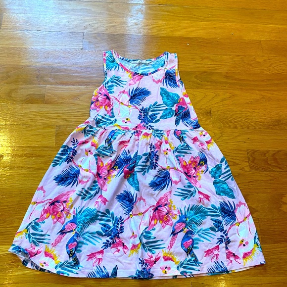 Size 6-8, Good condition - Picture 1 of 3